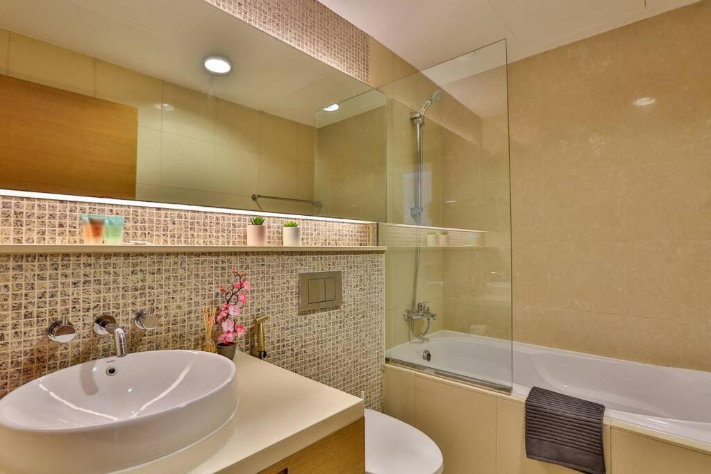 Apartmán Lux 1Br 2 Min To Burj Khalifa Dubaj Exteriér fotografie